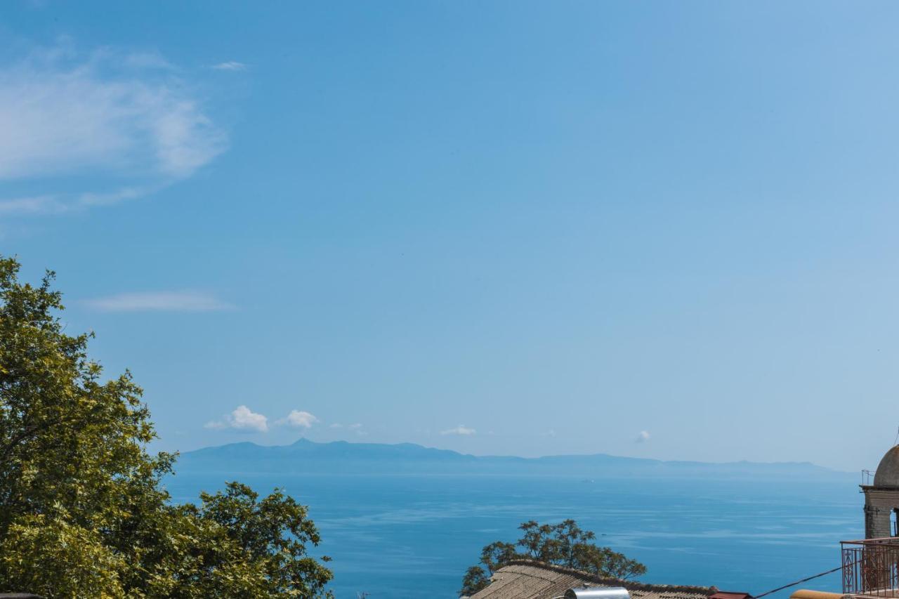 Villa Porta Qeparo Exteriör bild